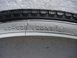 40-635 (28-1 1/2) VRB015 cu margini albe - BikeCentral