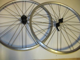Set roti de 26" cu 28 de gauri