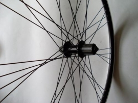 Set de roti 622 cu spite rare, butuci Joytech