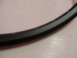 Janta 26" dublu, pentru frana pe disc, capsat, 32 gauri - negru