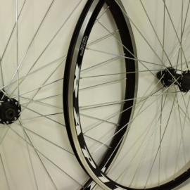 Set roti cursier de 622, butuci CoilDuck - BikeCentral