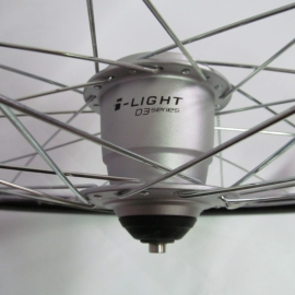 Roata de 622 cu dinam in butuc Sram I-Light D3