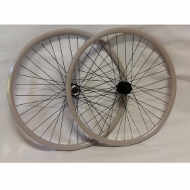Roti 622 cu perete dublu gri cu frana pe disc - BikeCentral