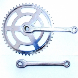 Angrenaj pedalier clasic cu pana 48 t - BikeCentral