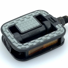 Pedal plastic antialunecare - BikeCentral