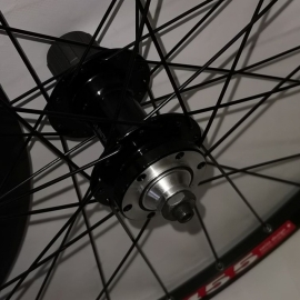 Roata spate 26 casetat frana disc janta DT Swiss