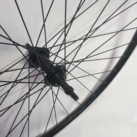 Roata spate de 622 pe filet cu perete dublu Blade negru - Roti si piesele > Roti bicicleta > Roata de 622 trekking  - BikeCentral