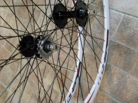 Set de roata Fixi - BikeCentral