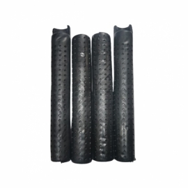 Mansoane din cauciuc negru de 4 piese - BikeCentral