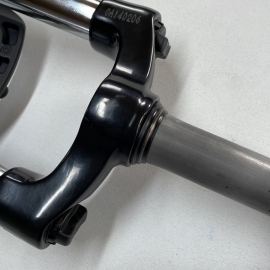 Furca fata SR Suntour XCT 1 1/8 26" Preload